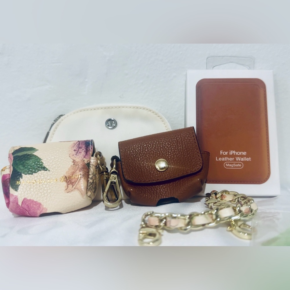 lululemon athletica Cream and Brown Key & Card Holders